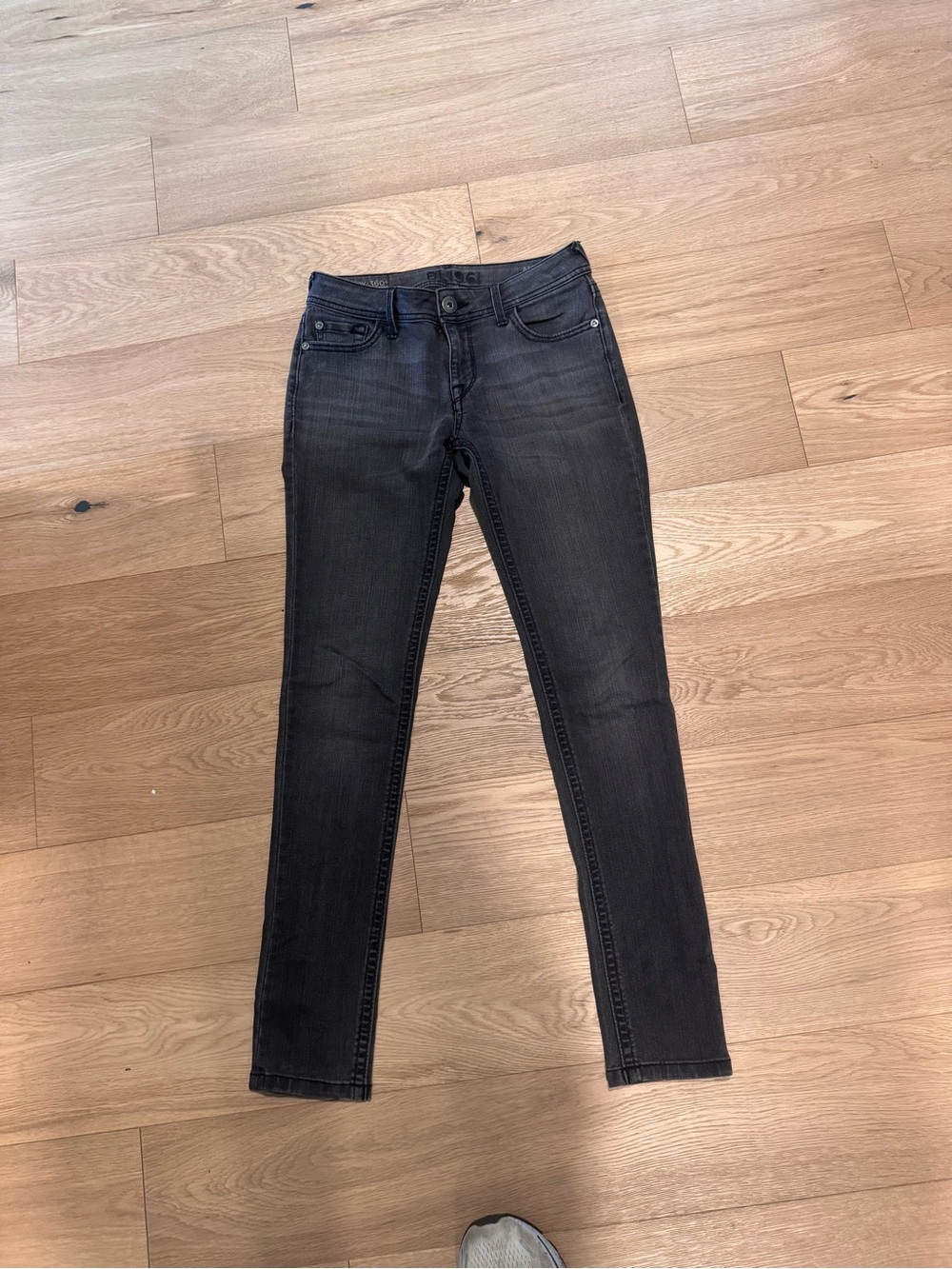DL1961 Amanda Charcoal Skinny Jeans
